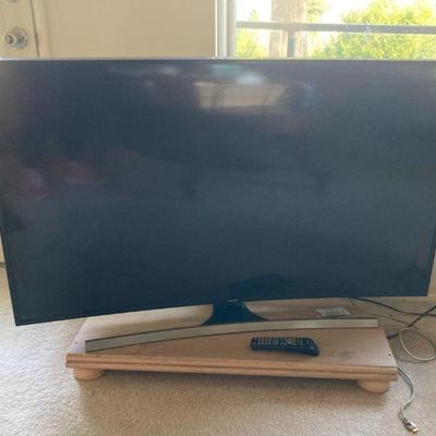 Samsung 55in curved tv