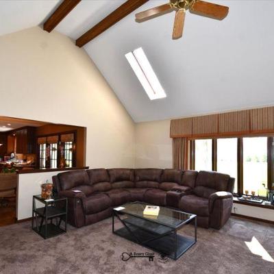 0263 family room