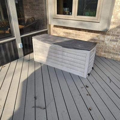 0999 back yard