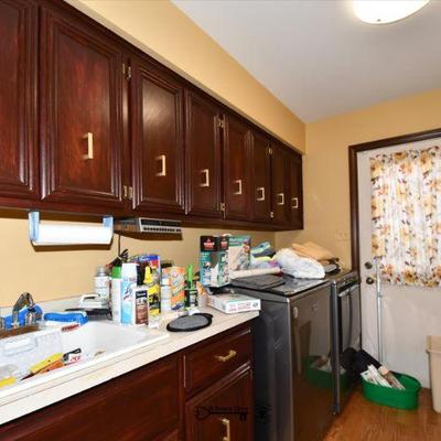0938 laundry room