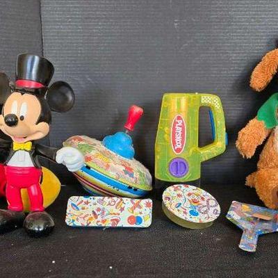 As208 vintage toy lot