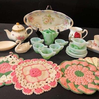 As227 vintage tea time