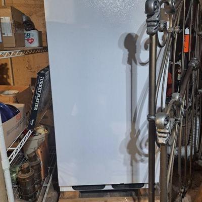 Frigidaire Freezer