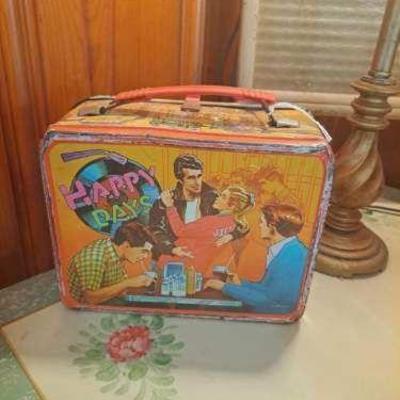 Vintage child's metal lunch box