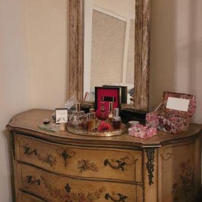 Venetian style dresser