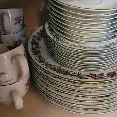 Royal Worceste "Worcester Herbs"