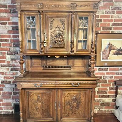 French hutch