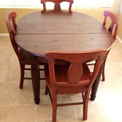 Dark stained pine table w 4 chairs