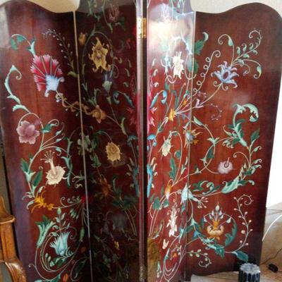 Lacquered 4 panel screen