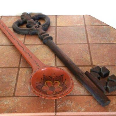 Carrved key mexican spoon