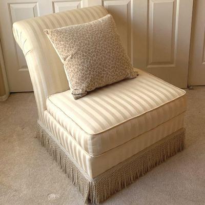 Stylus custom armless chair