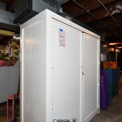 553 laundry room