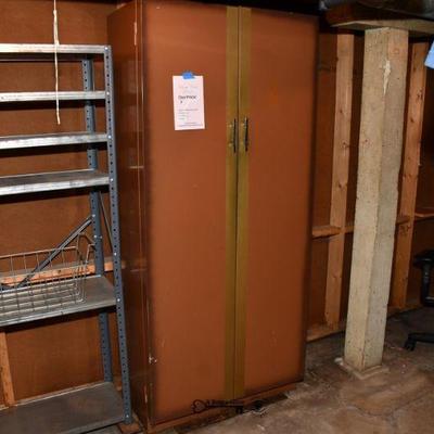 584 laundry room