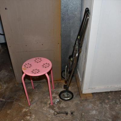 571 laundry room