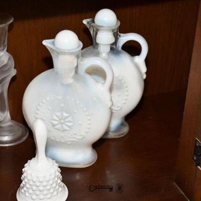 044 some highlights villa park estate sale
