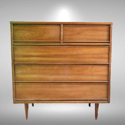 MCM Dixie Dresser