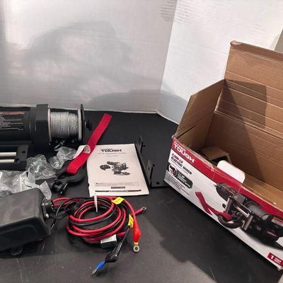 2500 pound electric winch