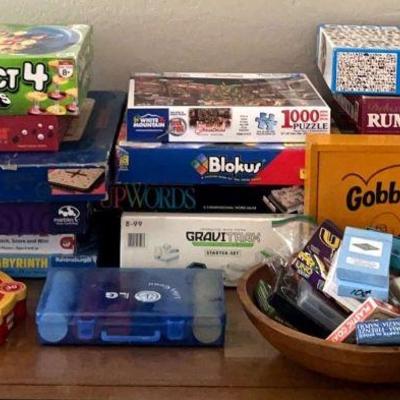 Board games cards & puzzles