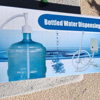 Bottled water dispensing system
