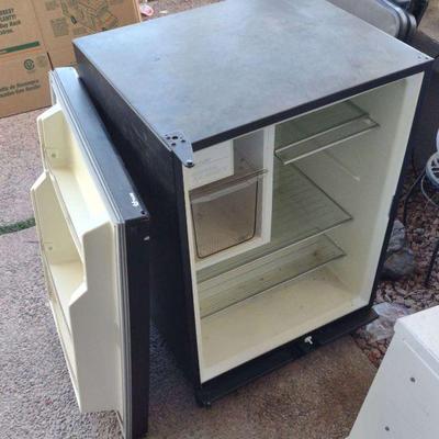 U line combo 75f mini fridge