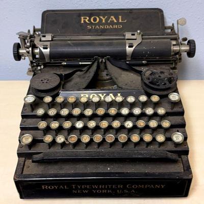 1911 royal standard no 1 typewriter