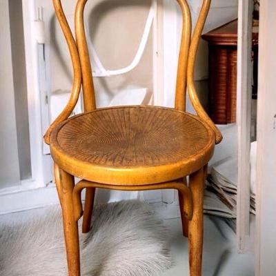 Jacob josef kohn bentwood chair