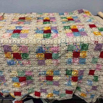 Crocheted blanked other linens