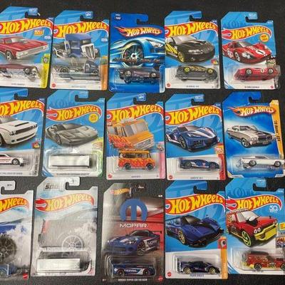HOT WHEELS