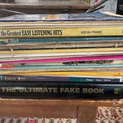 Sale Photo Thumbnail #194: MUSIC FAKE BOOKS/SHEET MUSIC