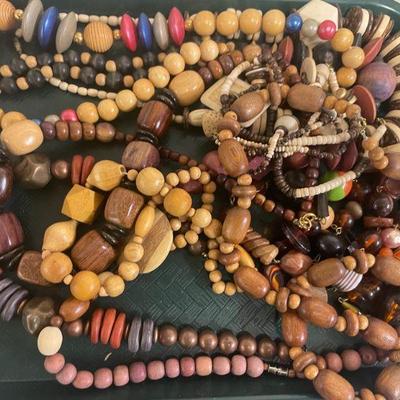 WOOD/BEAD JEWELRY