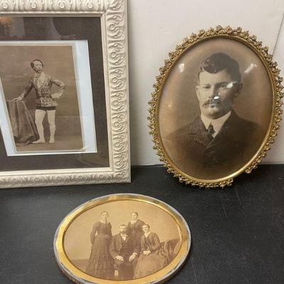 PHOTOS