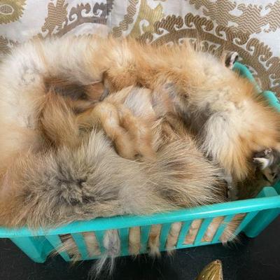 2 FOX STOLE