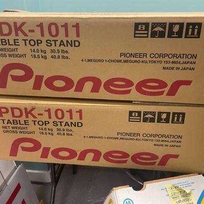 PIONEER