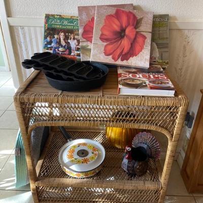 Wicker table 