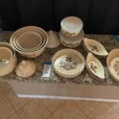 Pfaltzgraff Village Cookware