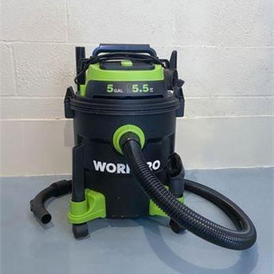 WorkPro Wet/Dry Vac .jpg