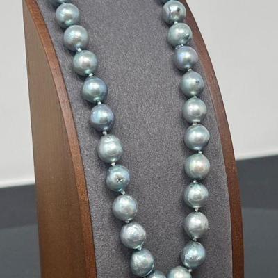 86 Genuine Black Pearl 15” Necklace