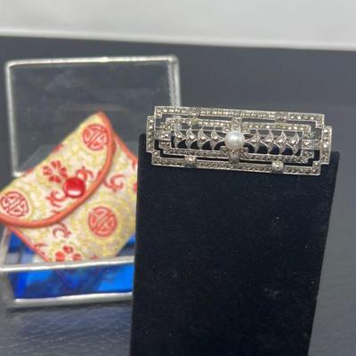 42 830 AA Deco Silver Antique Brooch