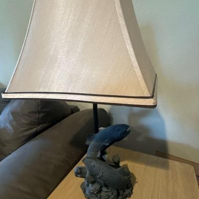 Table lamp
