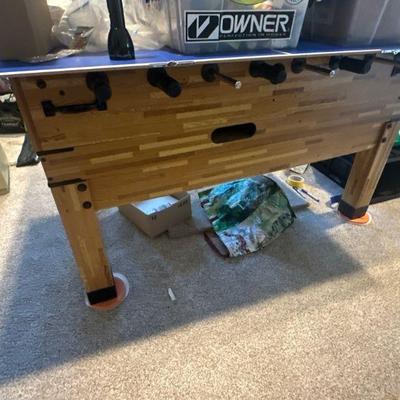 Game table