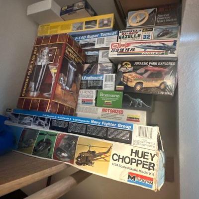 Model cars, helicopters & planes