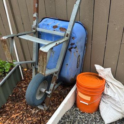 Wheelbarrow