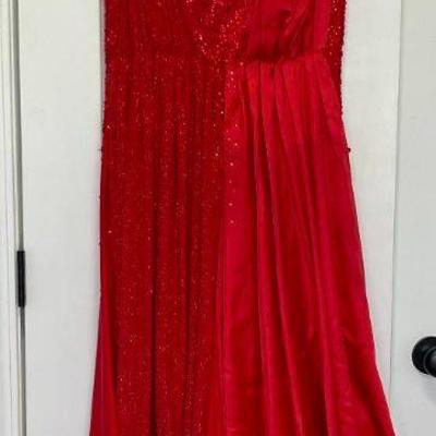 Lot 020-BR1: Red Ballroom Gown
