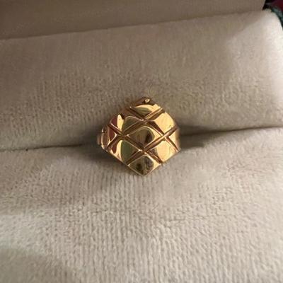 18Kt Necklace Pendant Drop