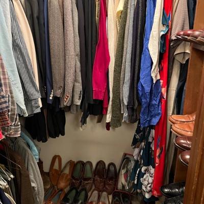 Lot of vintage clothing