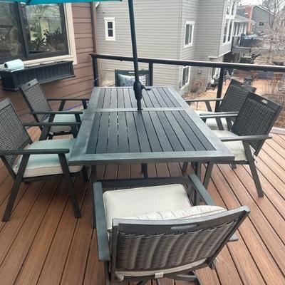 Upper deck patio set with umbrella