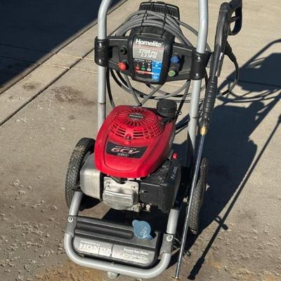 Homesite 2700psi pressure washer powered by honda