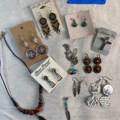 https://ctbids.com/estate-sale/34051/item/3810172/Santa-Fe