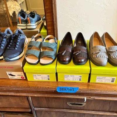 https://ctbids.com/estate-sale/34051/item/3810914/Ryka-Hotter-Women-s-Shoes-New