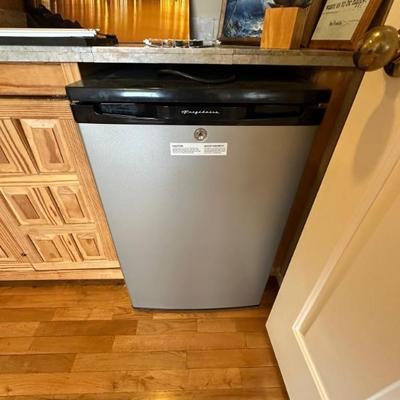 Frigidaire Mini Fridge